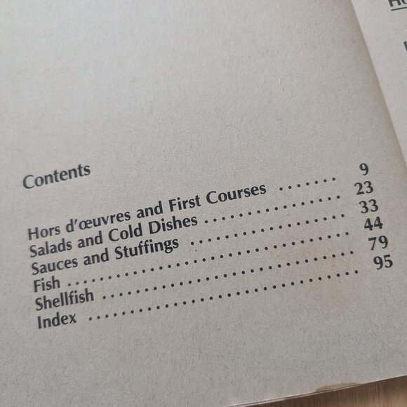 VINTAGE Wonderful Ways to Prepare Fish & Seafood 1978 Annette Halcomb - Picture 5 of 6